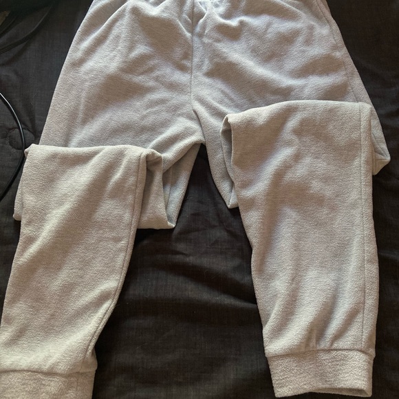 sweatpants - Picture 2 of 3